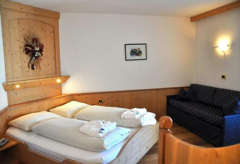 컴포트 룸, Teresa