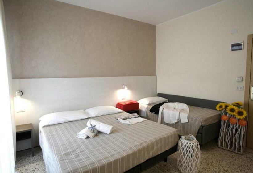 חדר סטנדרט לשלושה, Tosi