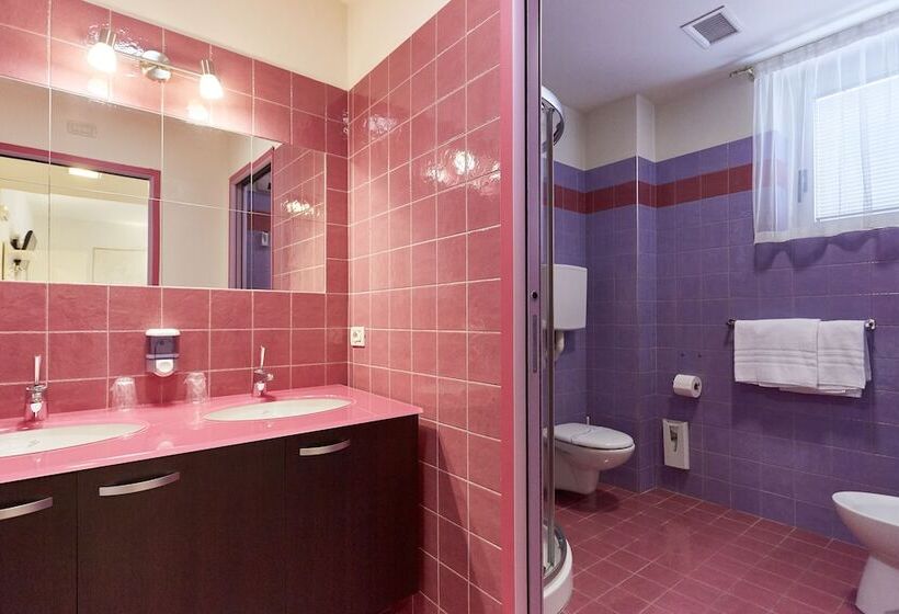 Трехместный Номер Deluxe, Villa Lilla