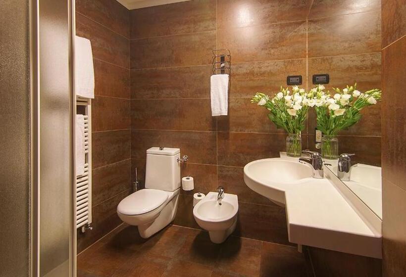 סוויטת ג'וניור, Bes Hotel Villa Zoia