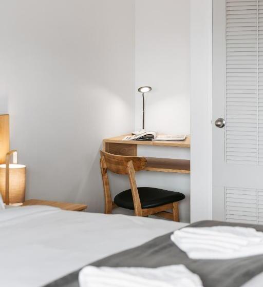 Executive Stüdyo, Cobblestone Court Motel   Wenzel Motels