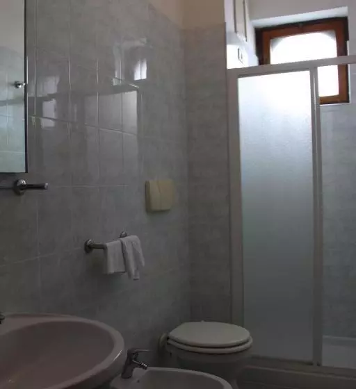 Comfort room with balcony, 2 Mari Vieste