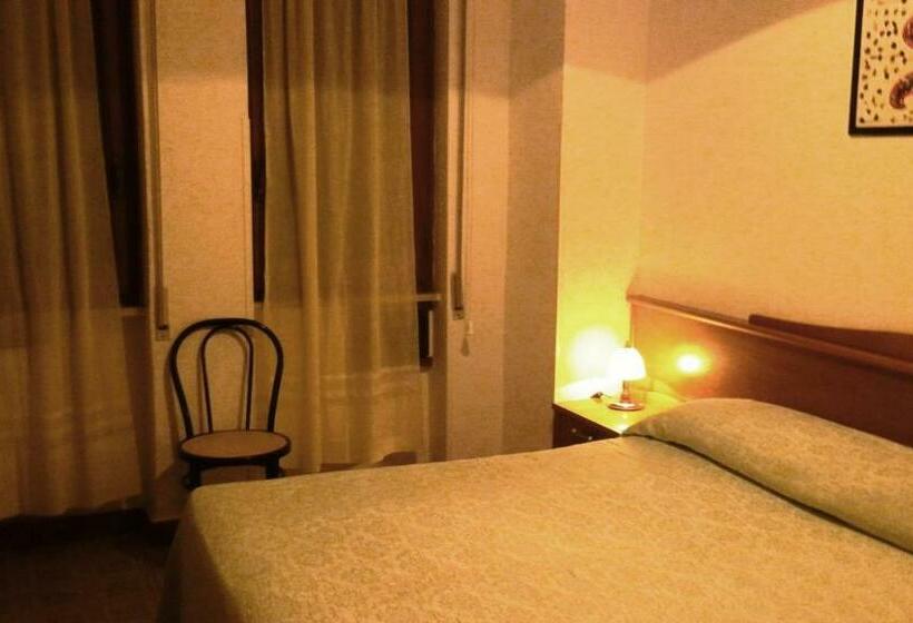 스탠다드 룸, 2 Mari   Vieste