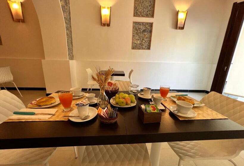 اتاق کلاسیک سه تخته, Al Vecchio Pioppo