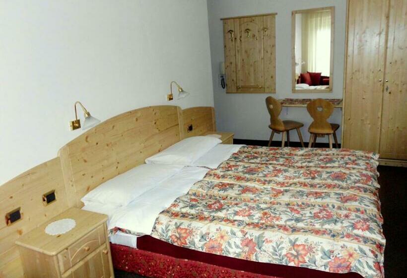 اتاق استاندارد, Albergo Trentino