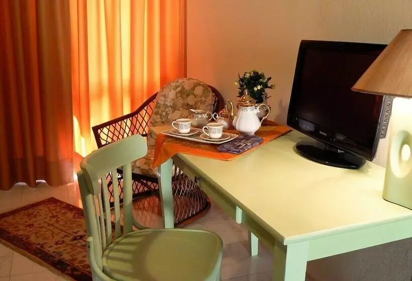 Standard-huone Järvinäkymä, Bed & Breakfast Villa Sensi