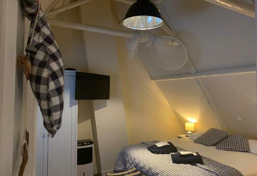 חדר סטנדרט, De Thuiskamer In Grou Als B&b Of Vakantiehuis