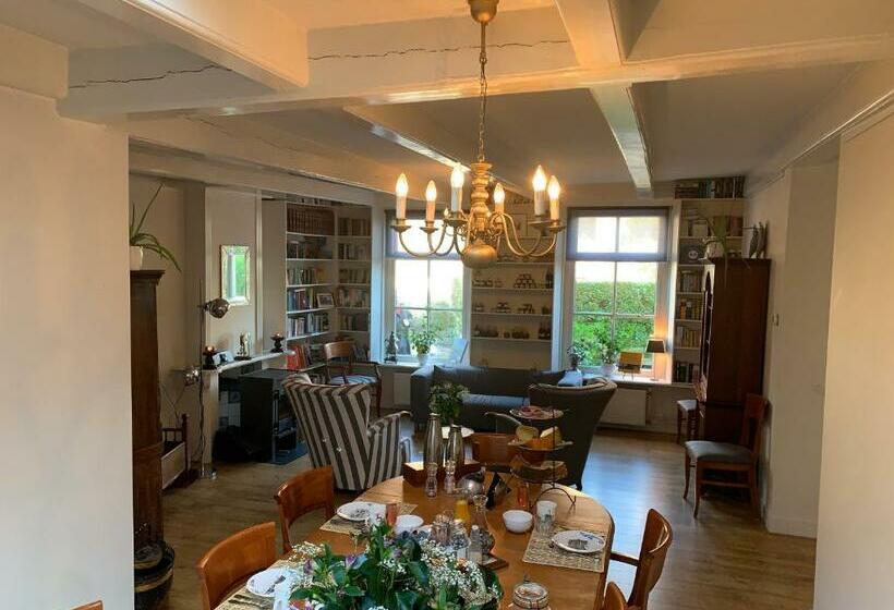 חדר סטנדרט, De Thuiskamer In Grou Als B&b Of Vakantiehuis