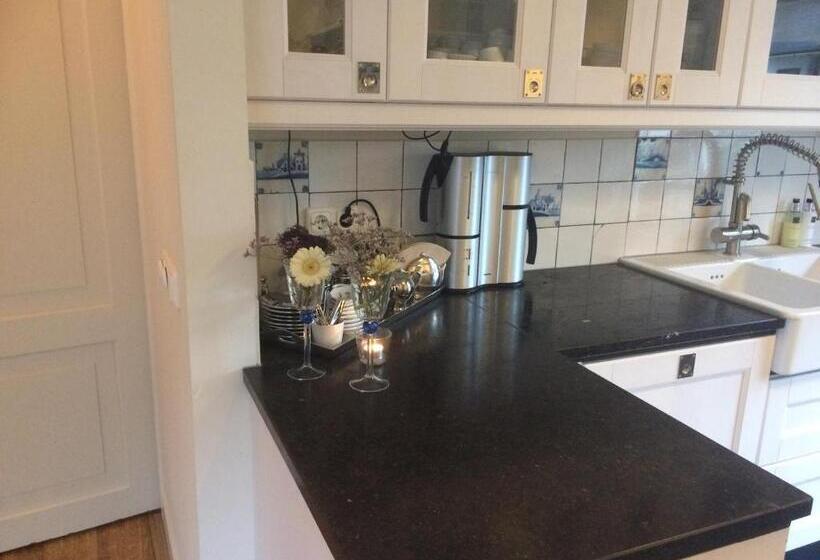 חדר סטנדרט, De Thuiskamer In Grou Als B&b Of Vakantiehuis