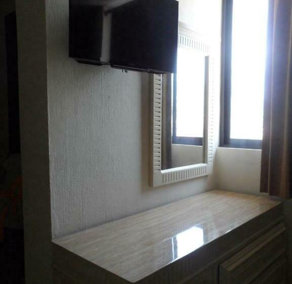 חדר סטנדרט יחיד, Fernando