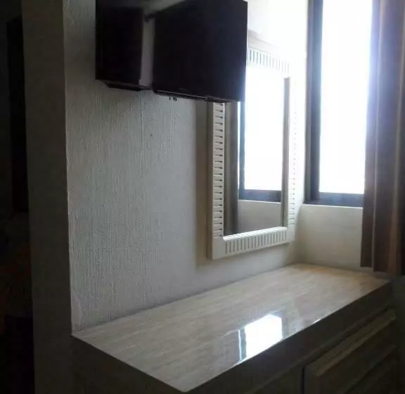 Standard Yhden Hengen Huone, Fernando