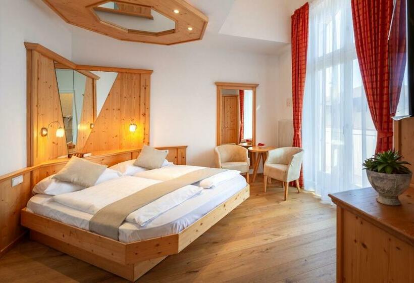 חדר קלאסי, Gartenheim Tramin