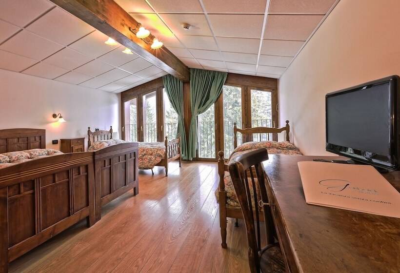 غرفة قياسية رباعية, Gh Hotel Fratazza