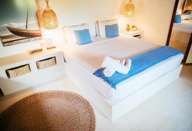 جناح سوبيريور, Hurricane Jeri