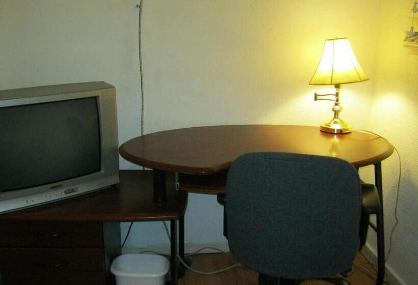 标准单人间, Kelowna Okanagan Lake Hostel