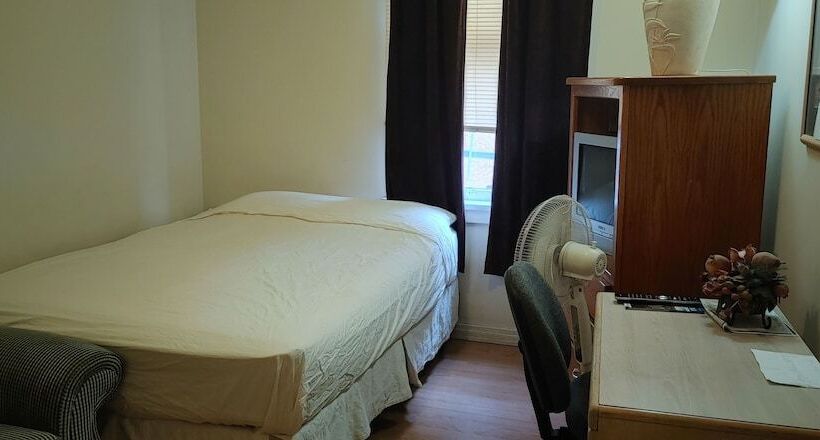 标准间, Kelowna Okanagan Lake Hostel