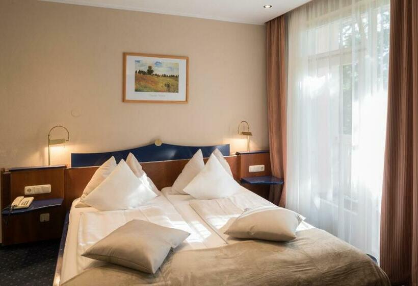 バルコニー付きスタンダードルーム, Promenaden Strandhotel Marolt Haupthaus