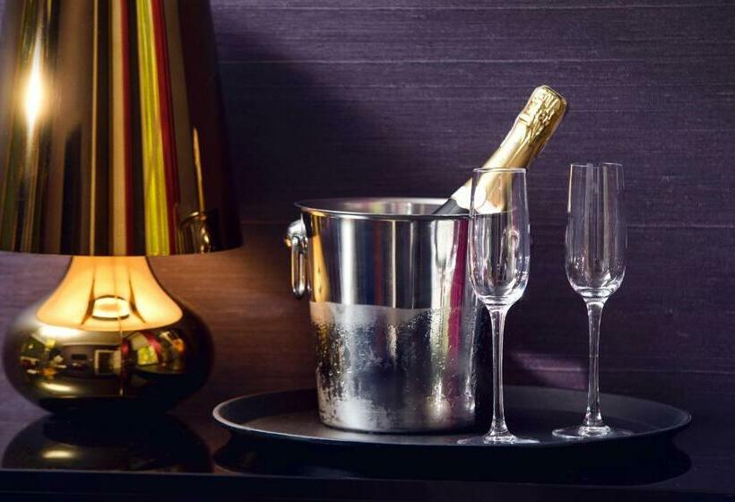 اتاق لوکس, Relais & Châteaux Hotel Quadrille   Adults Only