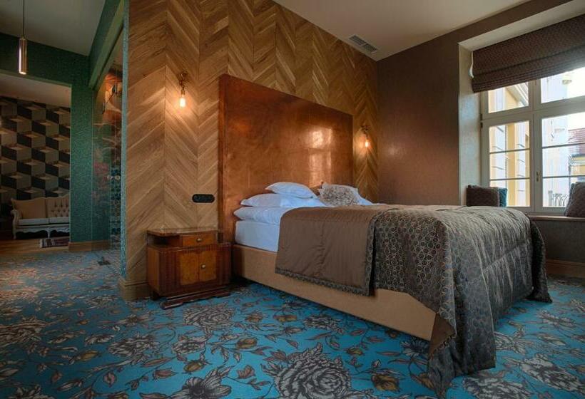 Номер Deluxe, Relais & Châteaux Hotel Quadrille   Adults Only