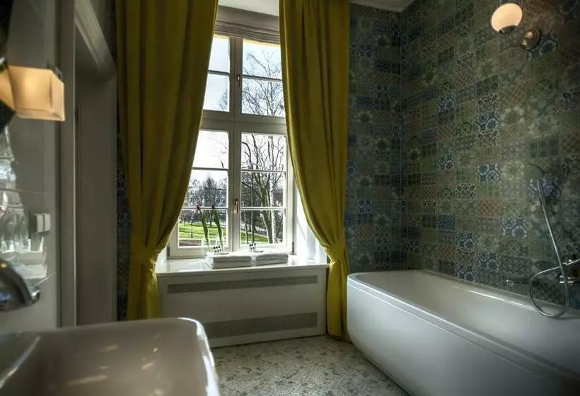 Deluxe-huone, Relais & Châteaux Hotel Quadrille Adults Only