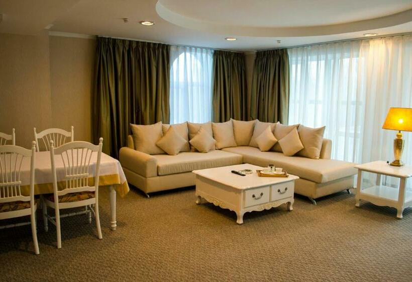 سوییت, Shiny River