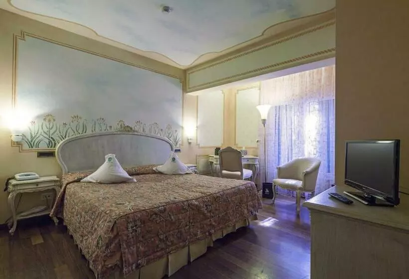 اتاق استاندارد, Suite Hotel Nettuno