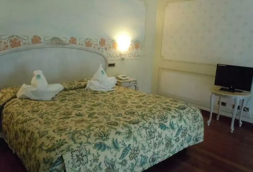 اتاق استاندارد, Suite Hotel Nettuno