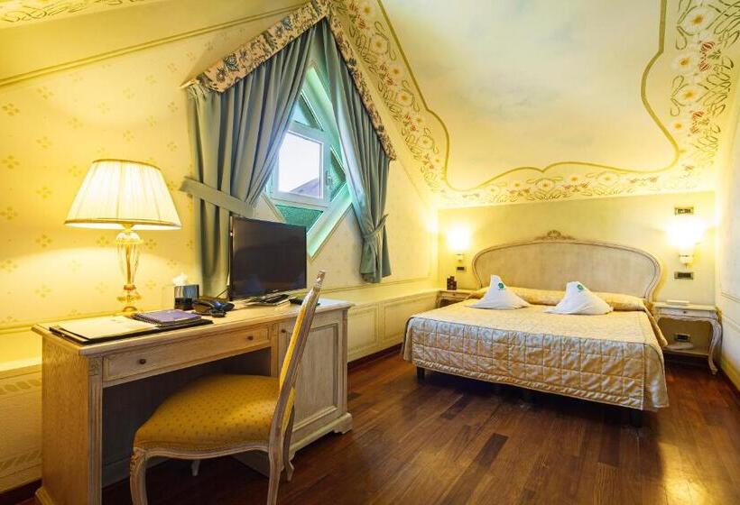 غرفة قياسية, Suite Hotel Nettuno