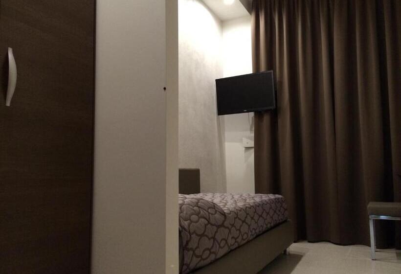 Chambre Standard Individuelle avec Balcon, Touring