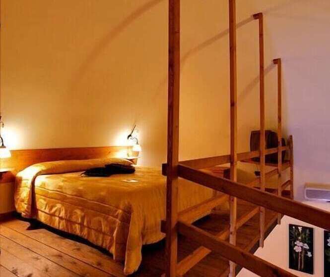 غرفة قياسية ثلاثية, Valentino