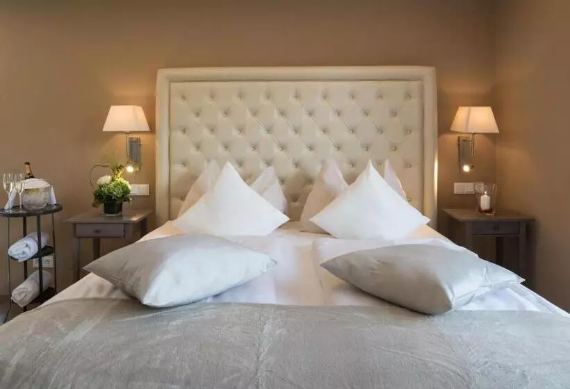 レイクビュースタンダードルーム, Promenaden Strandhotel Marolt Haupthaus