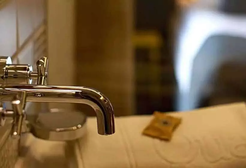 Bisneshuone, Relais & Châteaux Hotel Quadrille Adults Only
