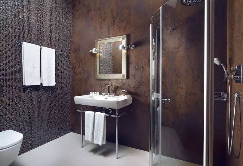 Deluxe Yhden Hengen Huone, Relais & Châteaux Hotel Quadrille Adults Only