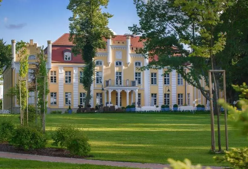 Deluxe Yhden Hengen Huone, Relais & Châteaux Hotel Quadrille Adults Only