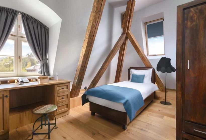 Номер Deluxe Одноместный, Relais & Châteaux Hotel Quadrille   Adults Only
