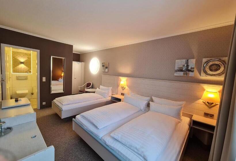 スタンダードトリプルルーム, Ambiente Hotel Garni