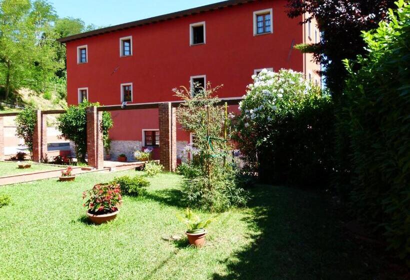 اتاق لوکس با تخت بزرگ, Albergo La Luna