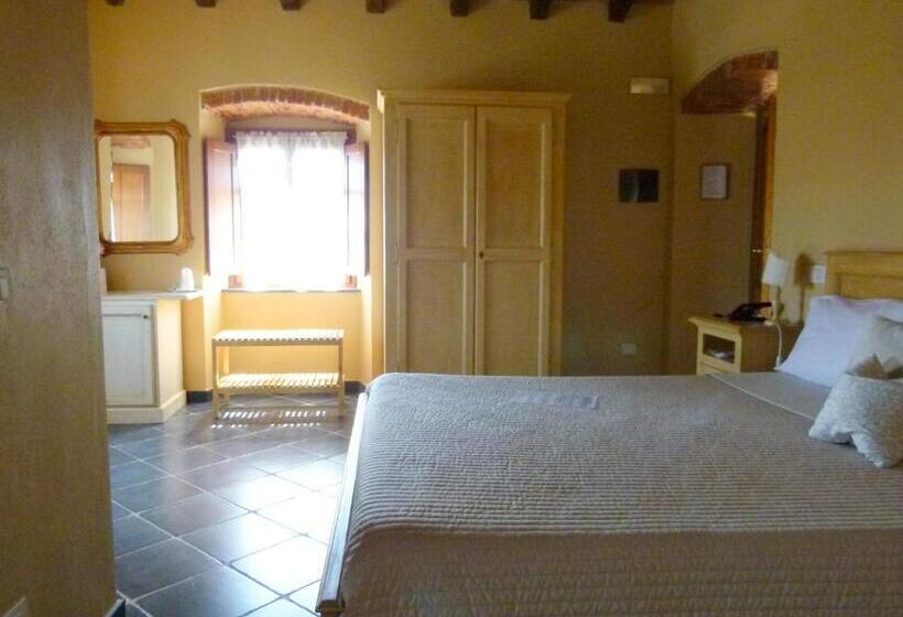 اتاق لوکس با تخت بزرگ, Albergo La Luna