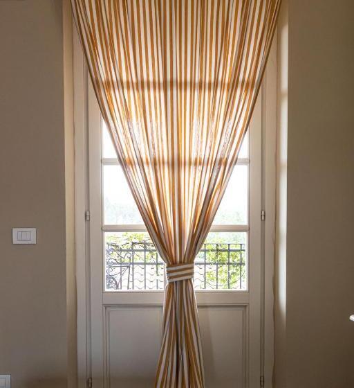 اتاق سوپریور با چشمانداز استخر, Albergo La Luna