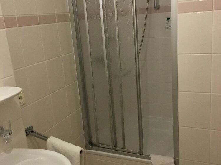 غرفة قياسية, Brauhaus Wittenberg