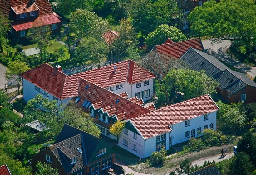 Номер Комфорт, Künstlerherberge