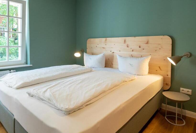 Апартаменты 2 Спальни, Künstlerherberge