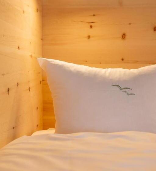 Апартаменты 2 Спальни, Künstlerherberge