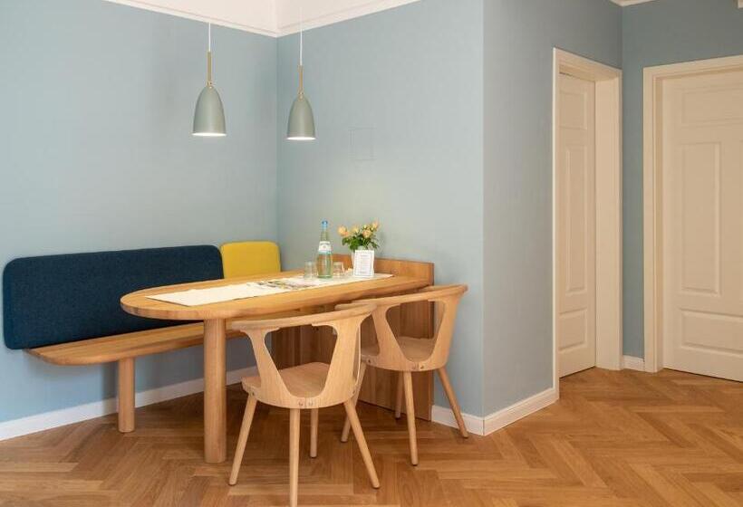 Апартаменты 1 Спальня Нижний Этаж, Künstlerherberge