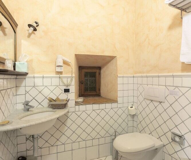 חדר קלאסי, Relais Poggio Borgoni