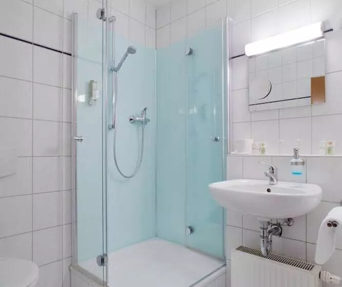 スタンダードトリプルルーム, Rennsteighotel Herrnberger Hof