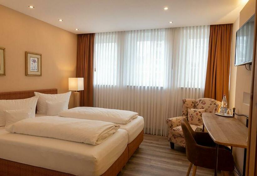 标准间, Restaurant Schettel