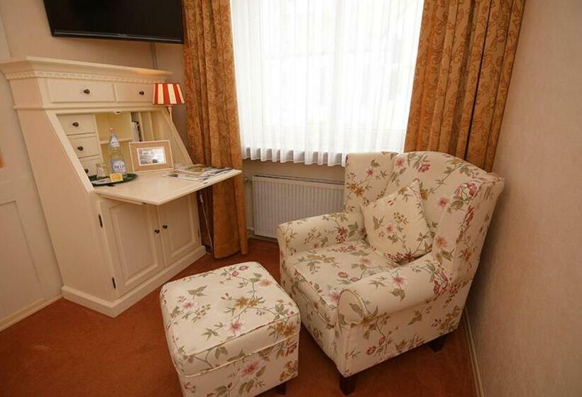 标准单人间, Restaurant Schettel