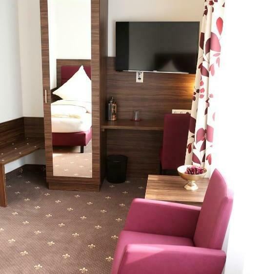 اتاق استاندارد یک نفره, Rothkamp