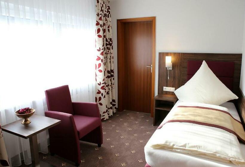 اتاق استاندارد یک نفره, Rothkamp